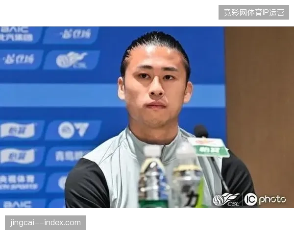 张玉宁本赛季体能状况显著提升，场均跑动距离突破万米刷新个人职业生涯纪录